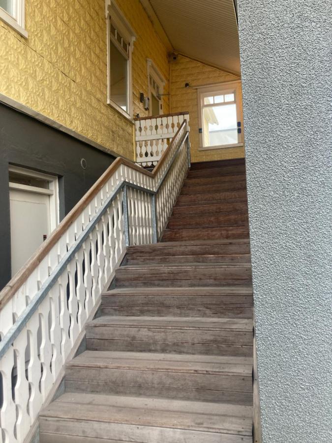 City Center Apartments Акурейрі Екстер'єр фото